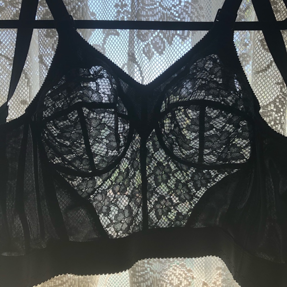 Black VTG Extra Lacy Longline Bra - Picture 7 of 11